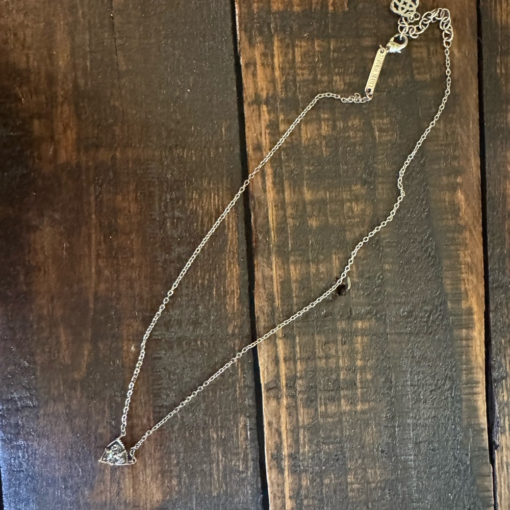 Kendra Scott Necklace. Silver View 3